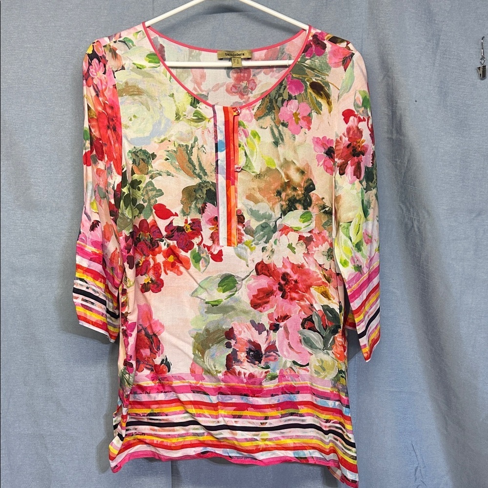 Bandolera Pink Floral Blouse 💕